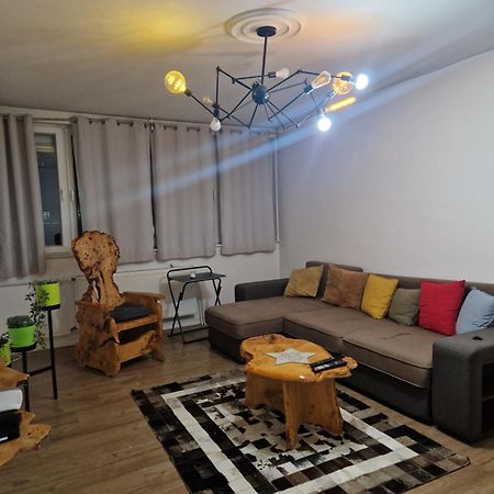 Aaa Apartment Pristina Exterior foto