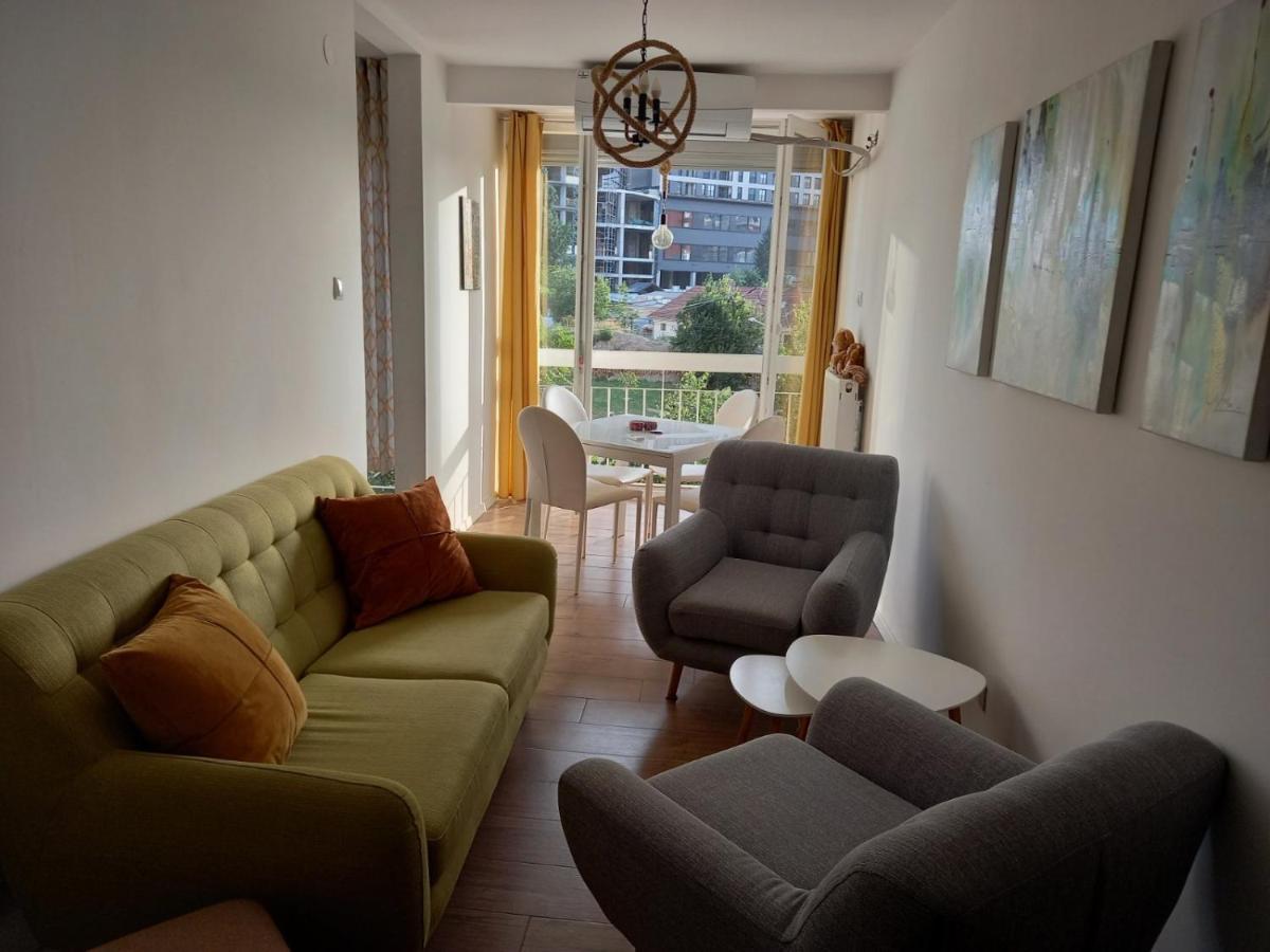 Aaa Apartment Pristina Exterior foto